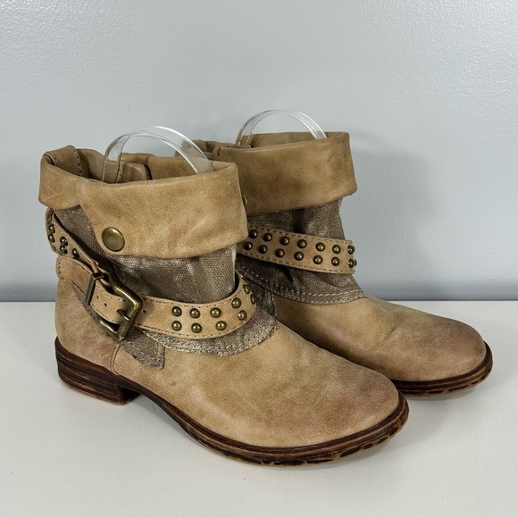2Lipstoo Shoes - BOUTIQUE style ankle boots
